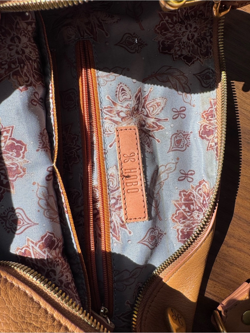 HOBO Tan Leather Crescent Shoulder Bag with Braided Strap * unique patchwork EUC - Picture 3 of 10